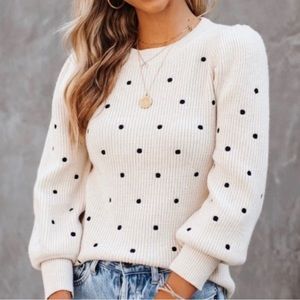 Vici Cream Sweater with Black Dot Large